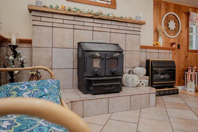 279 HELMS RD, Stanley, VA 22851