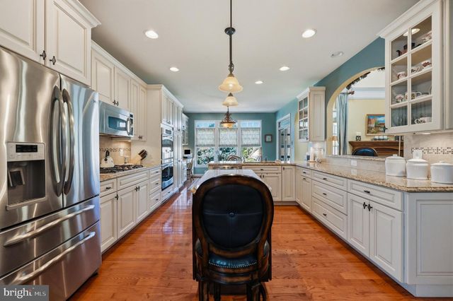 3027 PALATINE DR, Frederick, MD 21701