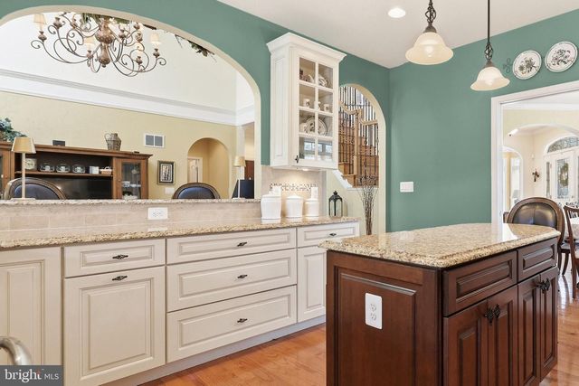 3027 PALATINE DR, Frederick, MD 21701