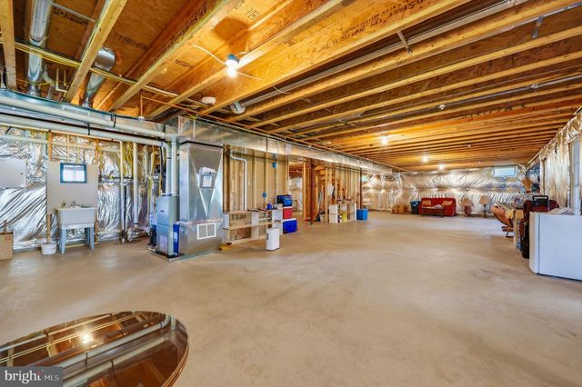 3027 PALATINE DR, Frederick, MD 21701