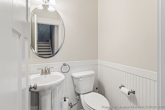 1528 Creekwood Road, Hope Mills, NC 28348