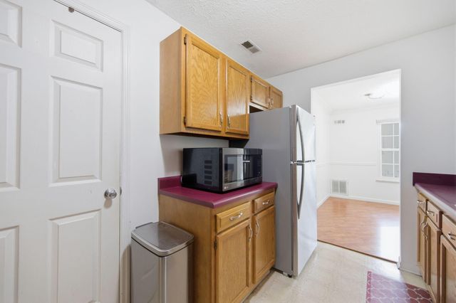 33 Highland Meadows Circle, 8, Highland Heights, KY 41076