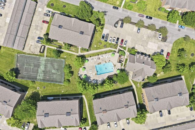 33 Highland Meadows Circle, 8, Highland Heights, KY 41076