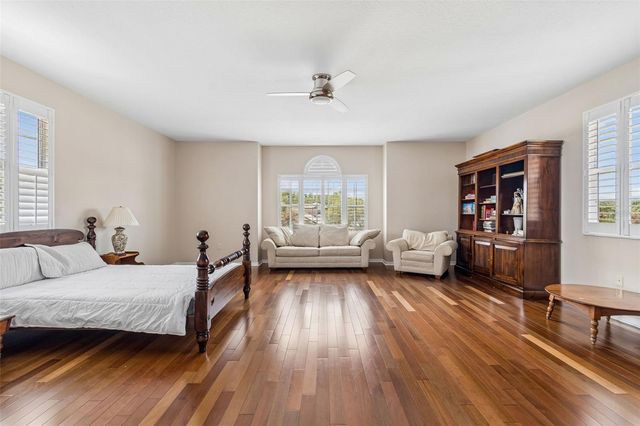 10746 CORY LAKE DRIVE, Tampa, FL 33647