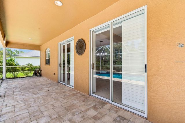 10746 CORY LAKE DRIVE, Tampa, FL 33647