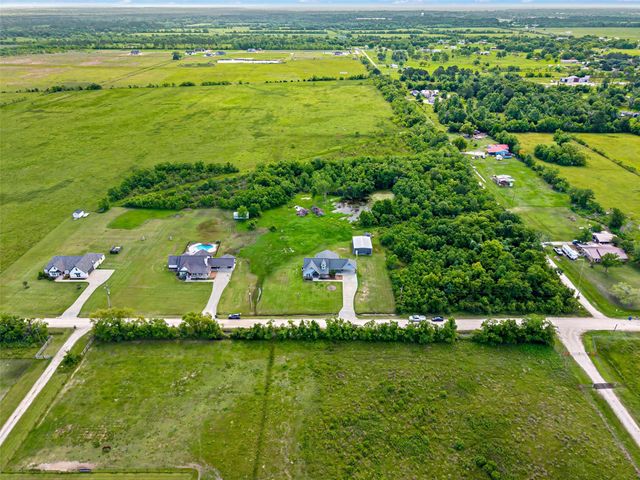 1580 County Road 614, Dayton, TX 77535