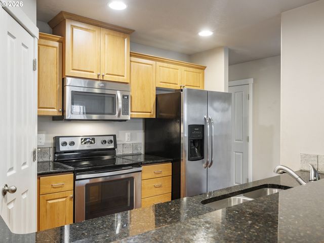 5616 Ne 74TH Ct, Vancouver, WA 98662