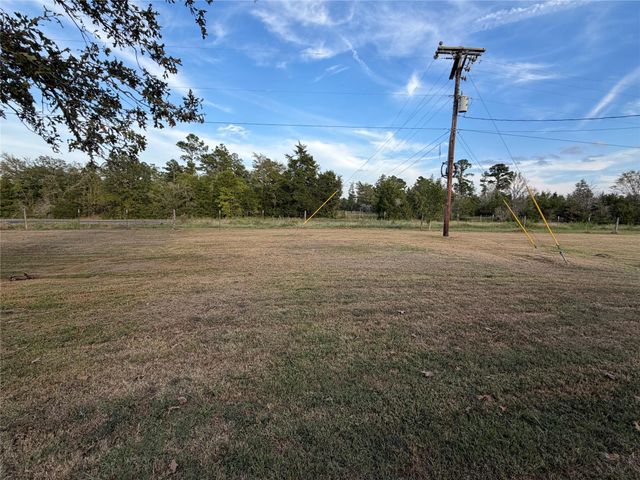 7 Kathy Lane, Huntsville, TX 77320