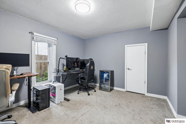 5210 Adams Street, Lincoln, NE 68504