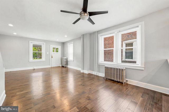 732 W RAILROAD AVE, Bryn Mawr, PA 19010