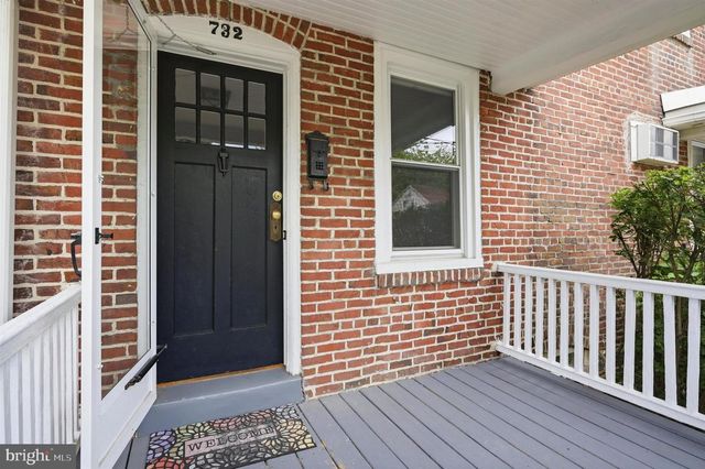732 W RAILROAD AVE, Bryn Mawr, PA 19010