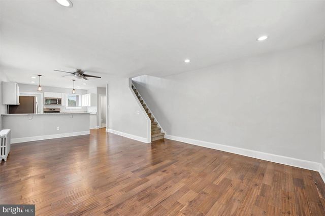 732 W RAILROAD AVE, Bryn Mawr, PA 19010