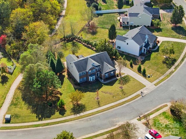 6017 Lowergate Drive, Waxhaw, NC 28173