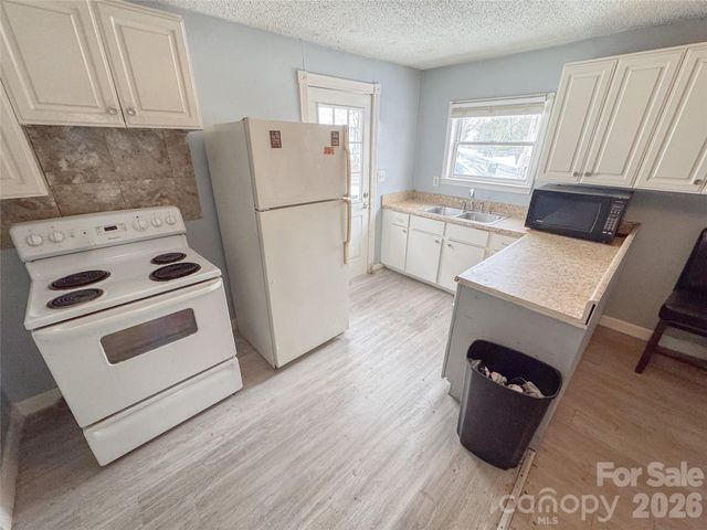 107 Drake Street, Gastonia, NC 28052