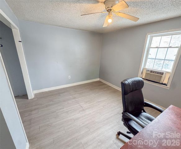 107 Drake Street, Gastonia, NC 28052