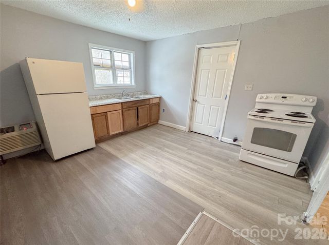 107 Drake Street, Gastonia, NC 28052