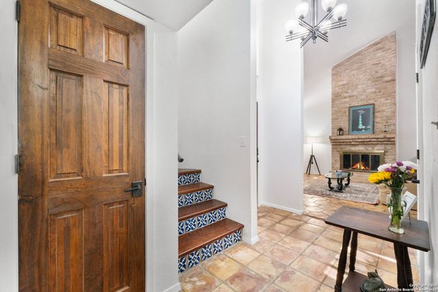 8909 Willmon Way, Windcrest, TX 78239