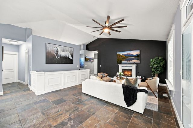 3407 S MEADOW BREEZE WAY, West Valley City, UT 84128