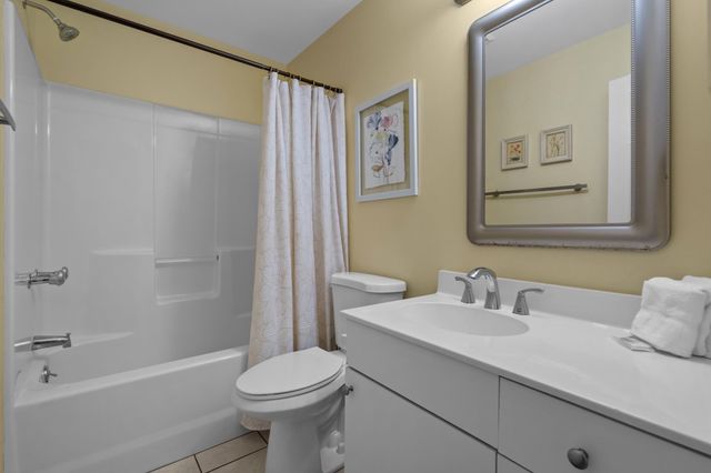 200 Stillwood Dr Unit 2, Pawleys Island, SC 29585