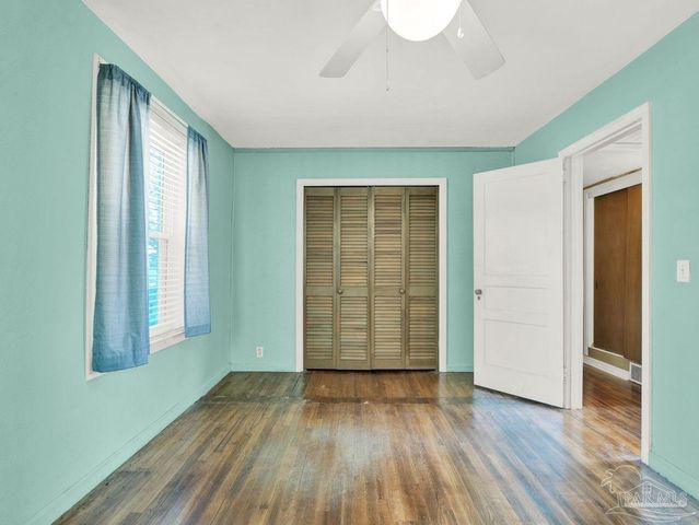 307 Lakewood Rd, Pensacola, FL 32507