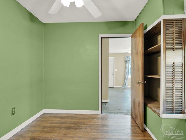 307 Lakewood Rd, Pensacola, FL 32507