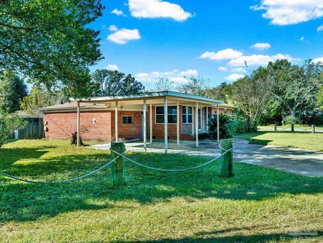 307 Lakewood Rd, Pensacola, FL 32507