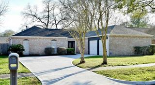 13723 Ella Lee Lane, Houston, TX 77077
