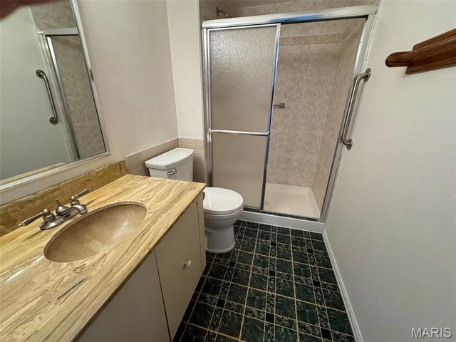 13573 Coliseum Drive, Chesterfield, MO 63017