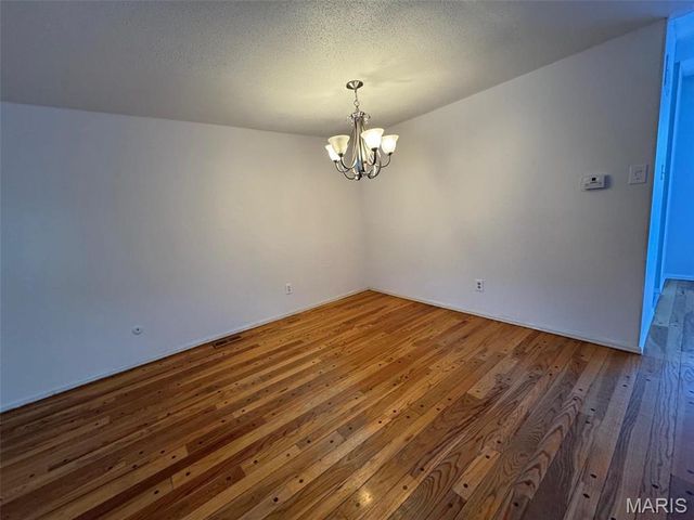 13573 Coliseum Drive, Chesterfield, MO 63017