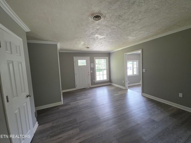 162 Andy Baird Drive, Lafollette, TN 37766
