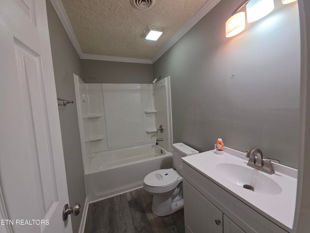 162 Andy Baird Drive, Lafollette, TN 37766