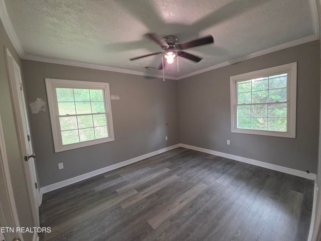162 Andy Baird Drive, Lafollette, TN 37766