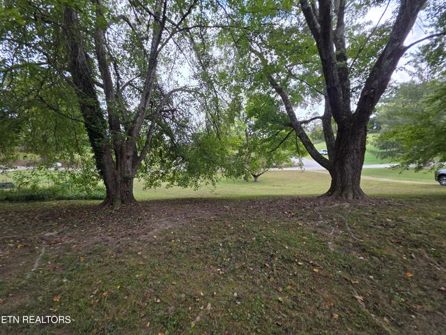 162 Andy Baird Drive, Lafollette, TN 37766