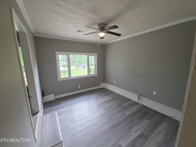 162 Andy Baird Drive, Lafollette, TN 37766