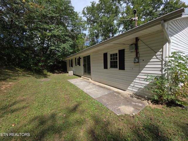 162 Andy Baird Drive, Lafollette, TN 37766