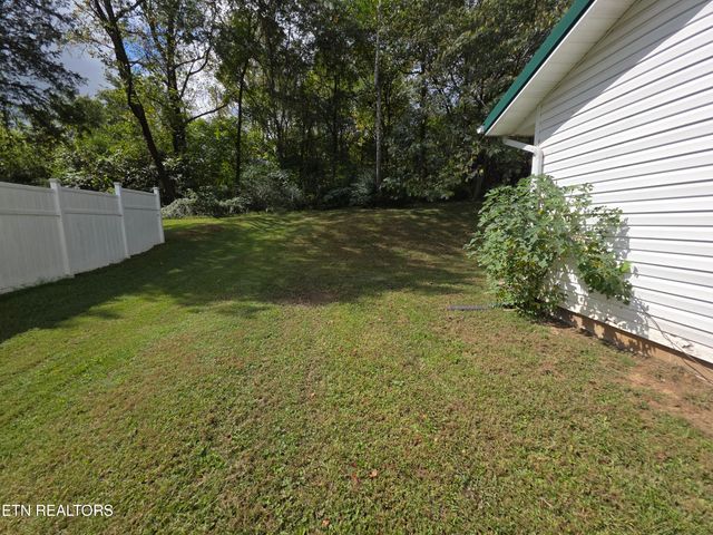 162 Andy Baird Drive, Lafollette, TN 37766