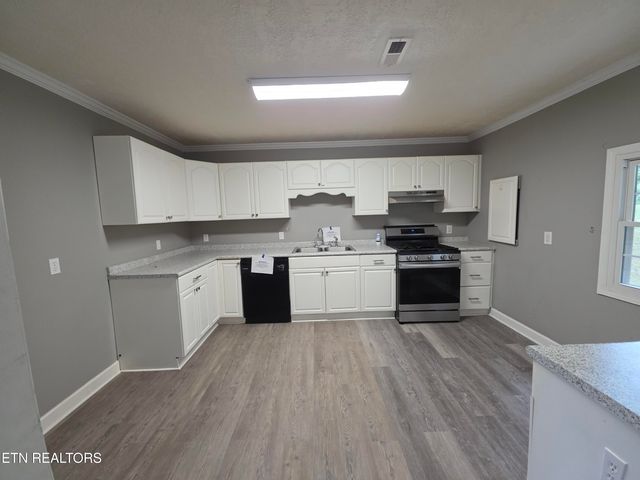 162 Andy Baird Drive, Lafollette, TN 37766