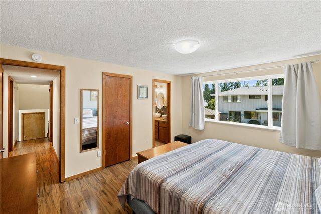 3657 SW 318th Street, Federal Way, WA 98023