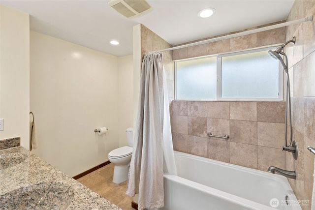 3657 SW 318th Street, Federal Way, WA 98023