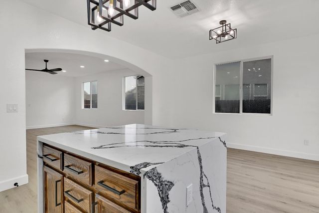 1302 Amaranth St, Plumas Lake, CA 95961