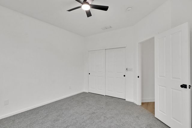 1302 Amaranth St, Plumas Lake, CA 95961