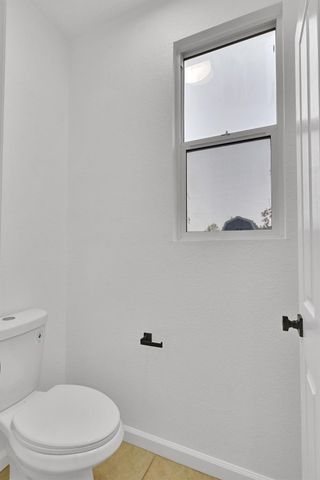 1302 Amaranth St, Plumas Lake, CA 95961