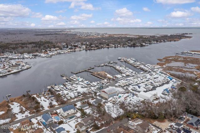 512 Clairmore Avenue, Lanoka Harbor, NJ 08734