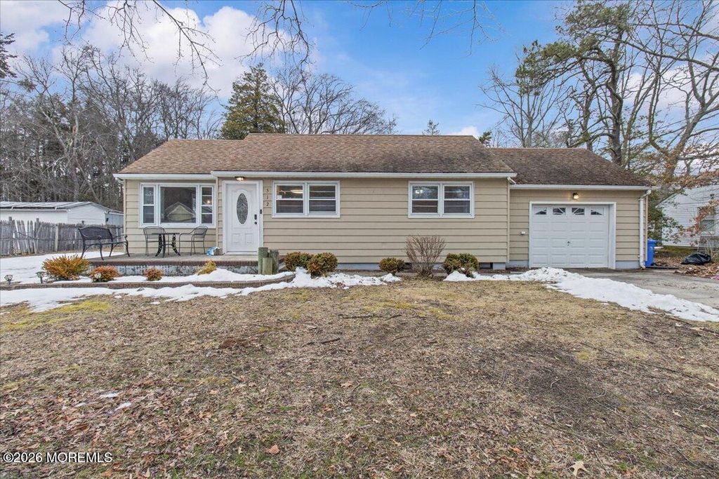 512 Clairmore Avenue, Lanoka Harbor, NJ 08734