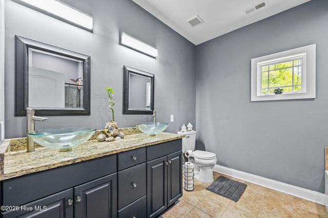 106 Wild Oak Drive, Newport, NC 28570