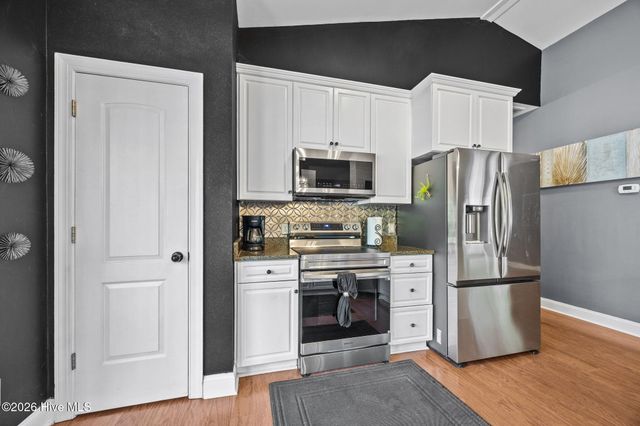 106 Wild Oak Drive, Newport, NC 28570