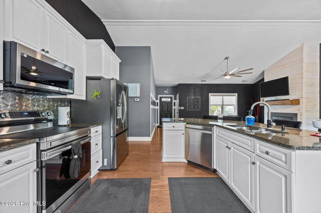 106 Wild Oak Drive, Newport, NC 28570