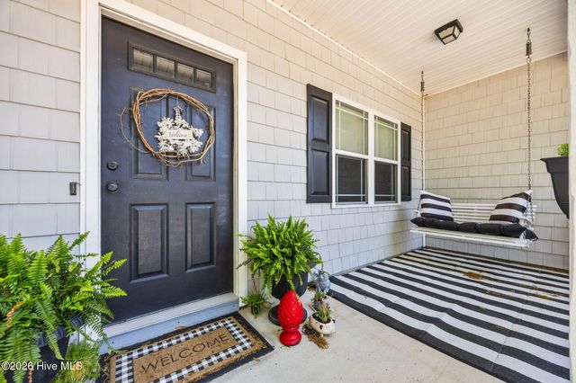 106 Wild Oak Drive, Newport, NC 28570