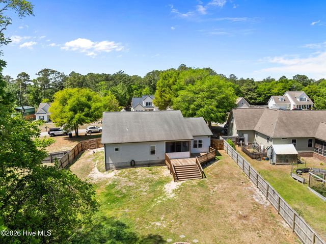 106 Wild Oak Drive, Newport, NC 28570