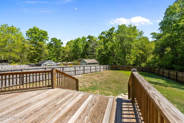 106 Wild Oak Drive, Newport, NC 28570